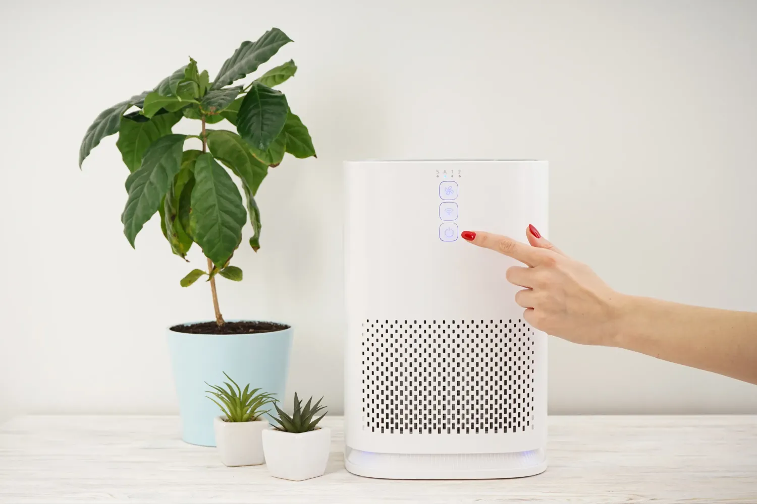 Selection of top low EMF air purifiers in a healthy indoor environment