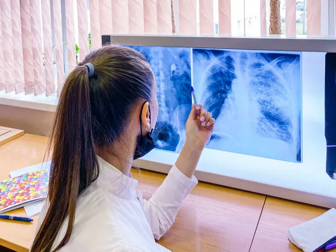 A student delves into medical research, exploring the link between air purifiers and respiratory issues